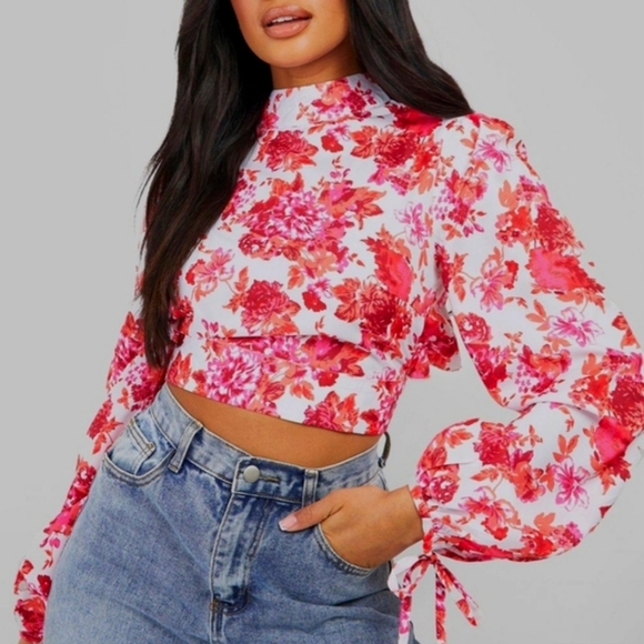 Boohoo Woven Floral Tie Back Top - Picture 1 of 8